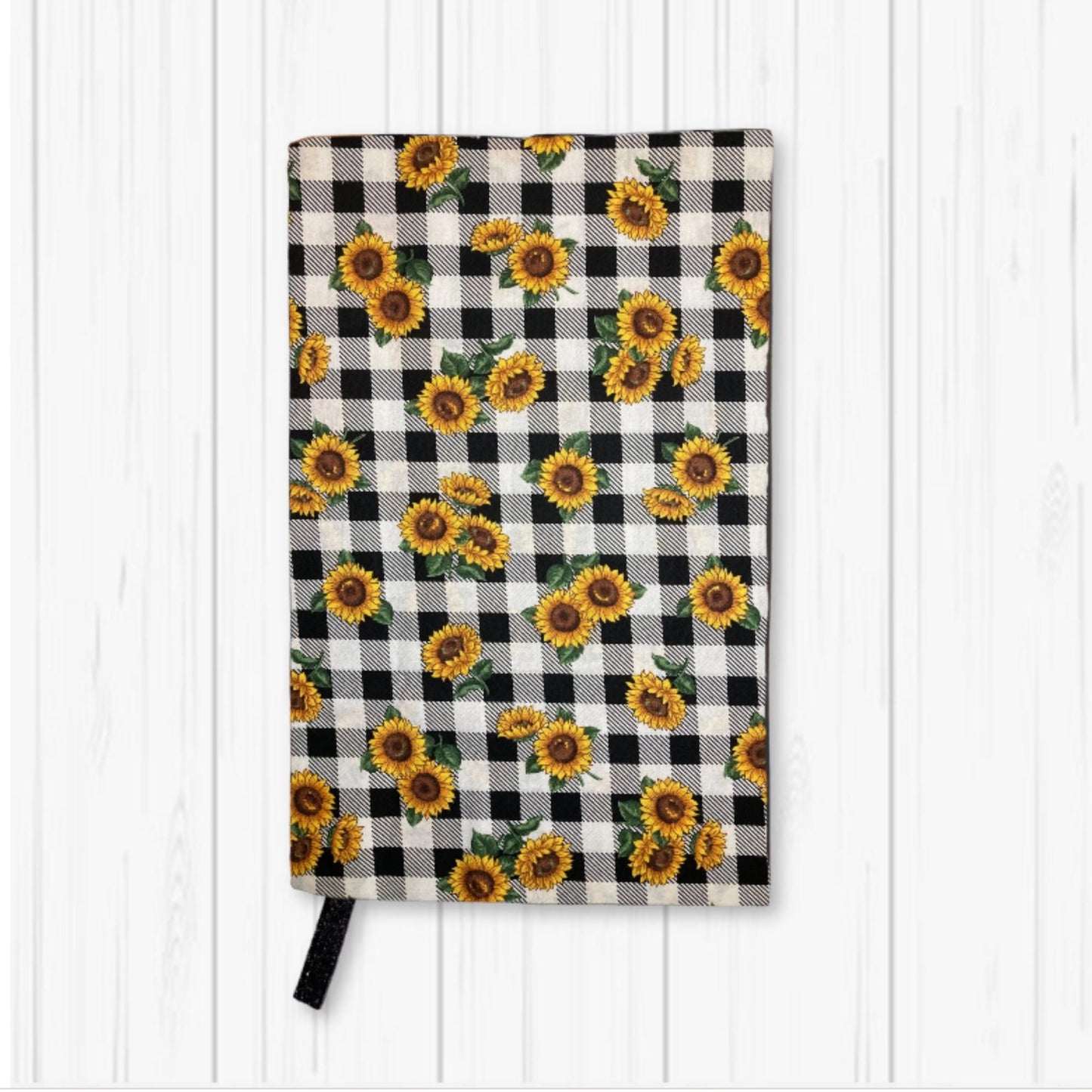 Sunflowers on Plaid Adjustable Book Cover