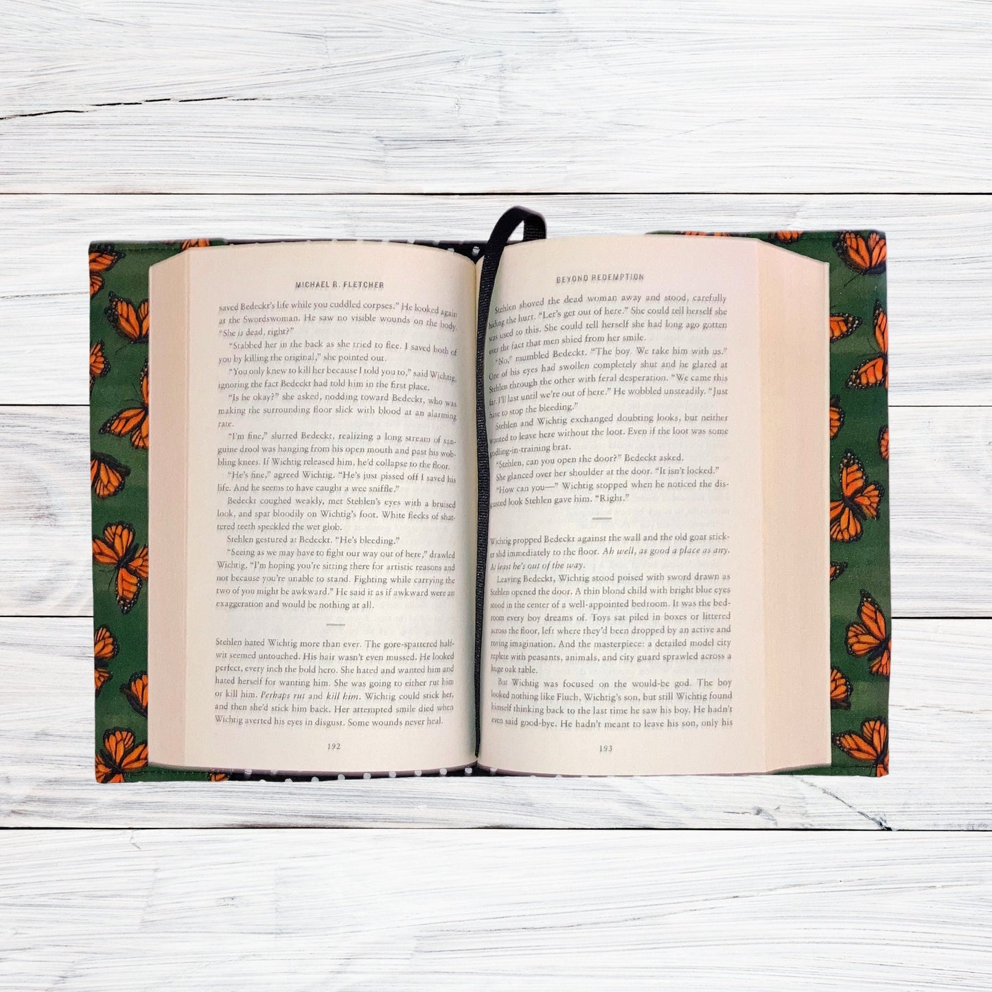Monarch Butterflies - Adjustable Book Cover