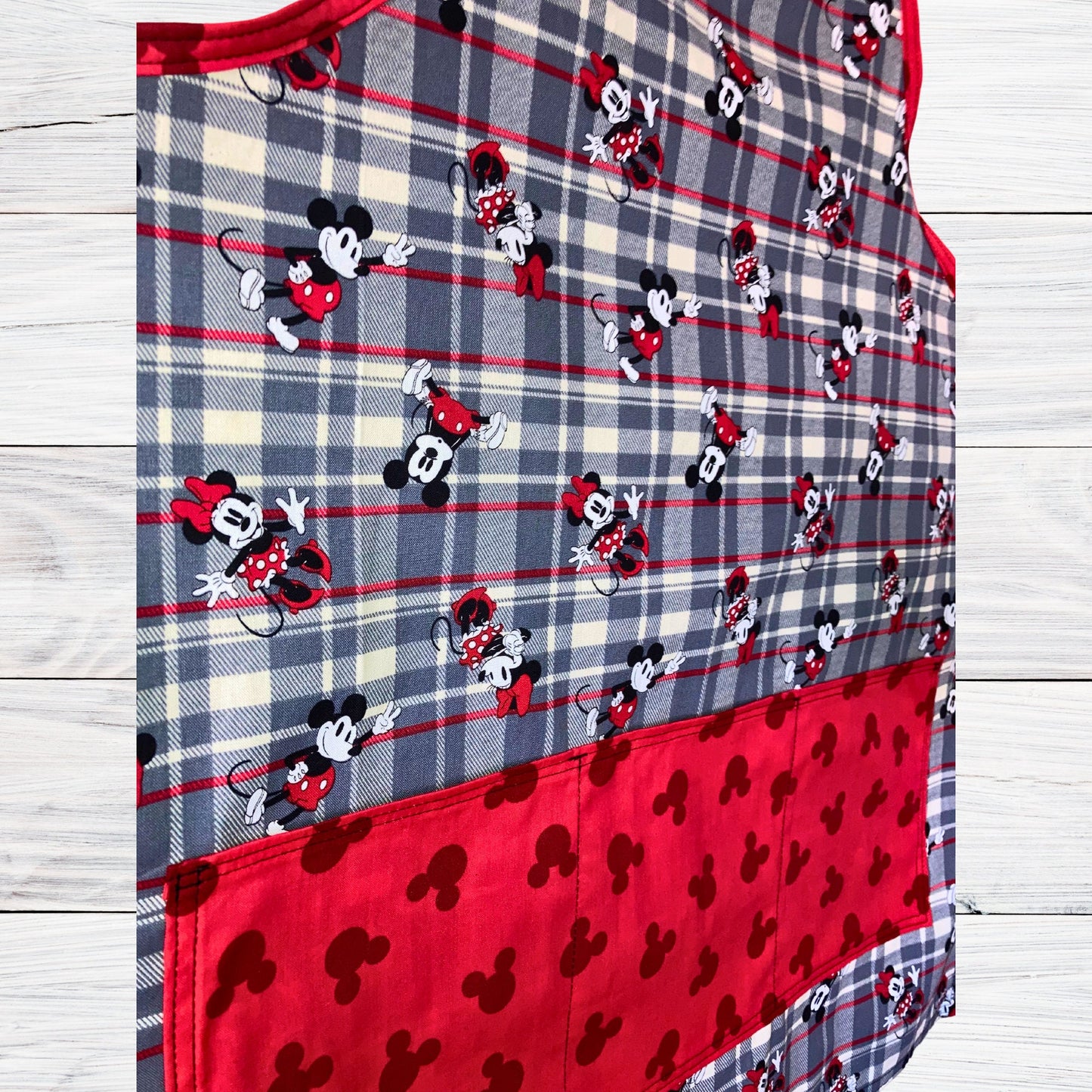 Mickey Fabric Apron, Red Mouse Head Ears pockets and ties,, kitchen cook chef baker mom girlfriend stocking stuffer