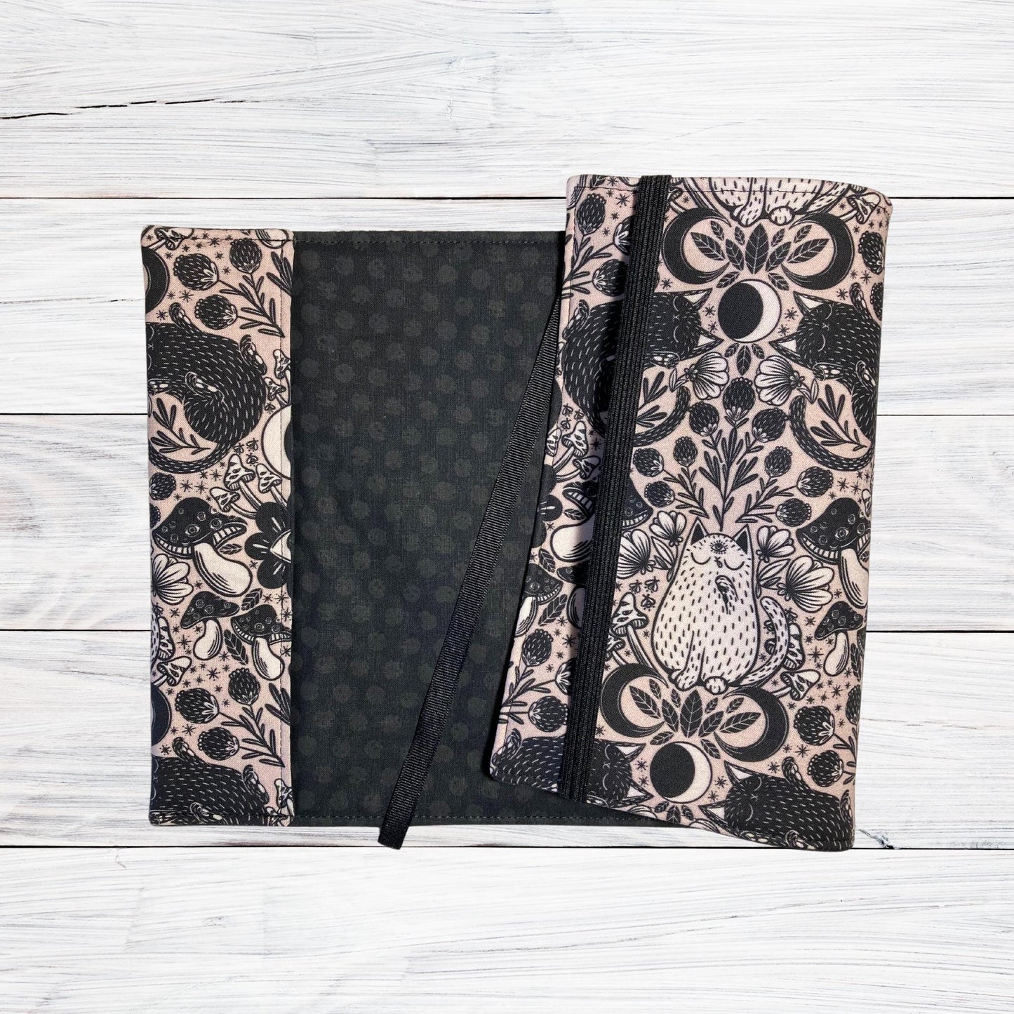 Trippy Cats- Adjustable Book Cover