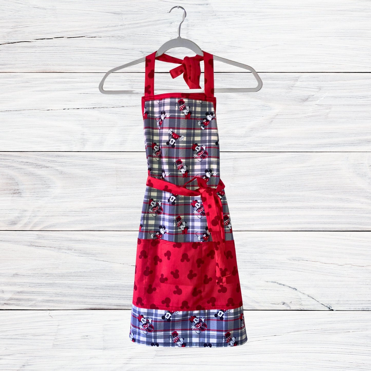 Mickey Fabric Apron, Red Mouse Head Ears pockets and ties,, kitchen cook chef baker mom girlfriend stocking stuffer